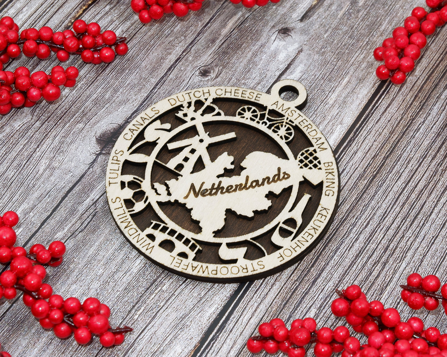 Netherlands Travel Ornaments ‚Ä¢ Wooden Netherlands Maps Christmas Ornaments ‚Ä¢ Laser Cut Dutch Souvenir ‚Ä¢ Holland Gift Decor