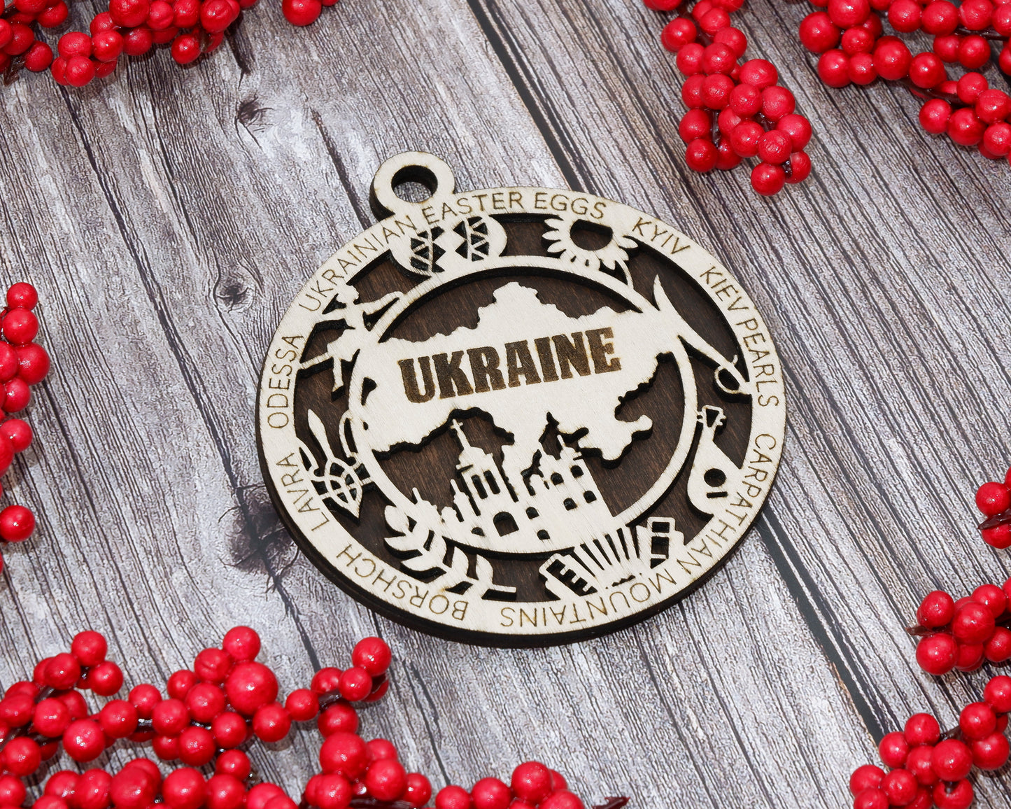 Ukraine Travel Ornaments ‚Ä¢ Wooden Ukraine Maps Christmas Ornaments ‚Ä¢ Laser Cut Ukrainian Souvenir ‚Ä¢ Cultural Ukraine Gift Decor